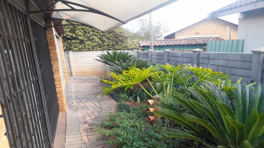 4 Bedroom Property for Sale in Vaalpark Free State